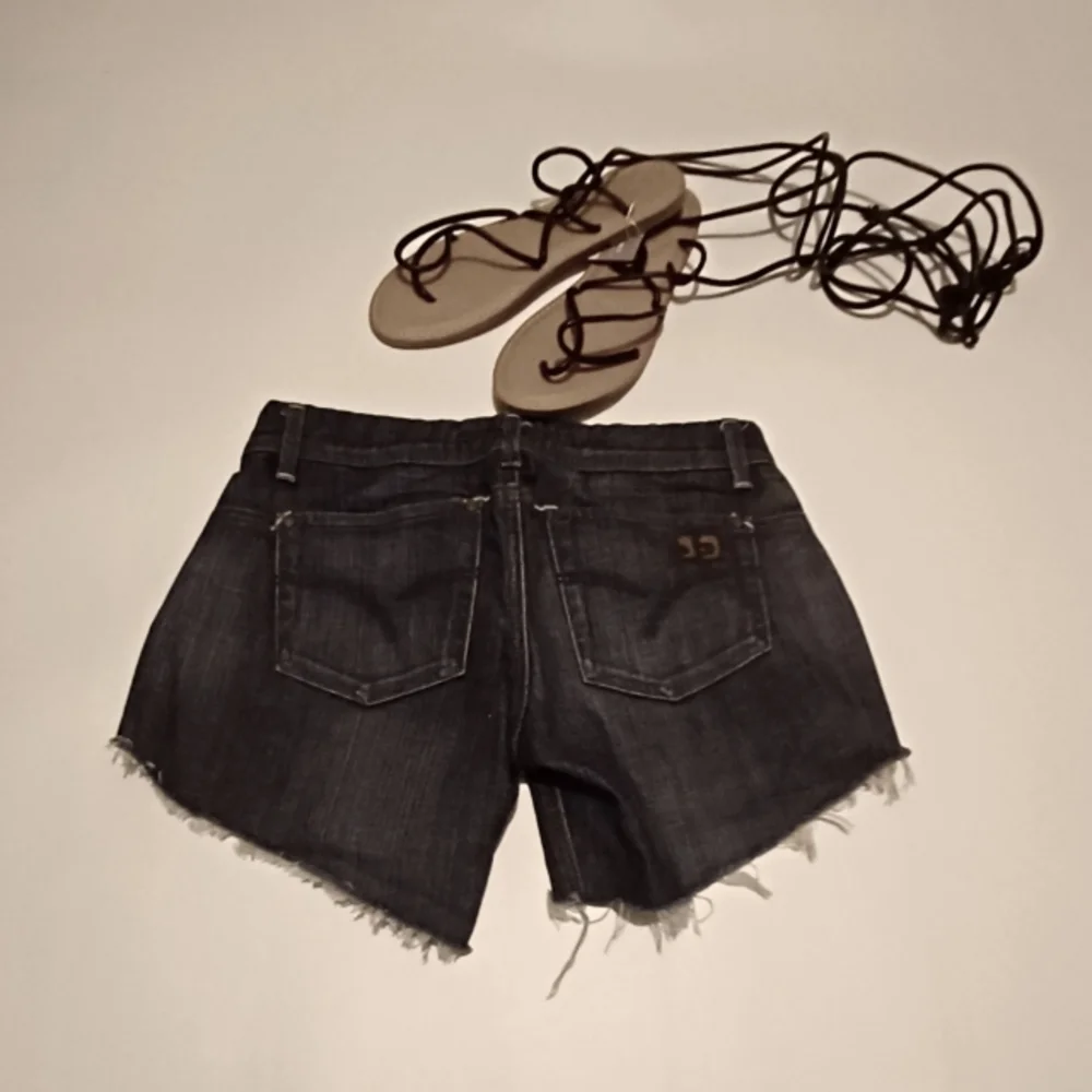 JOE'S JEANS SHORT - Picture 4 of 4